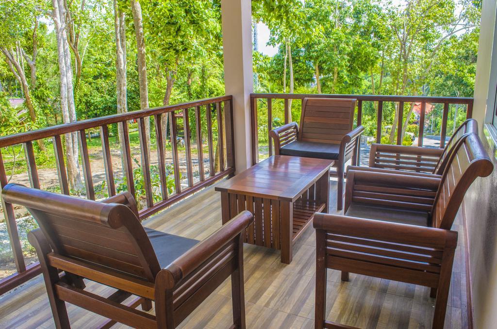 The Fisherman'S Chalet Natien Beach  Ngoại thất bức ảnh